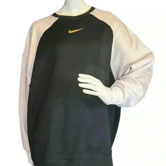 Nike therma training crewneck sweatshirt size XXL. - Picture 2 of 11